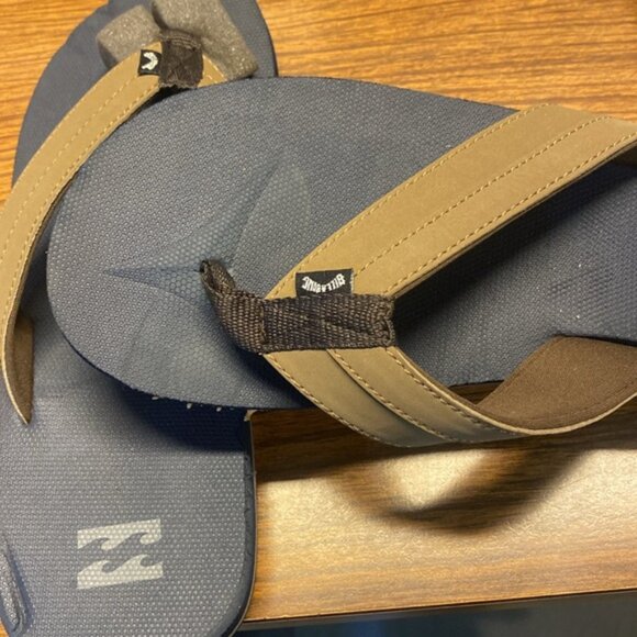 Billabong Men’s Sandals Sz 10. No box. - Picture 2 of 7